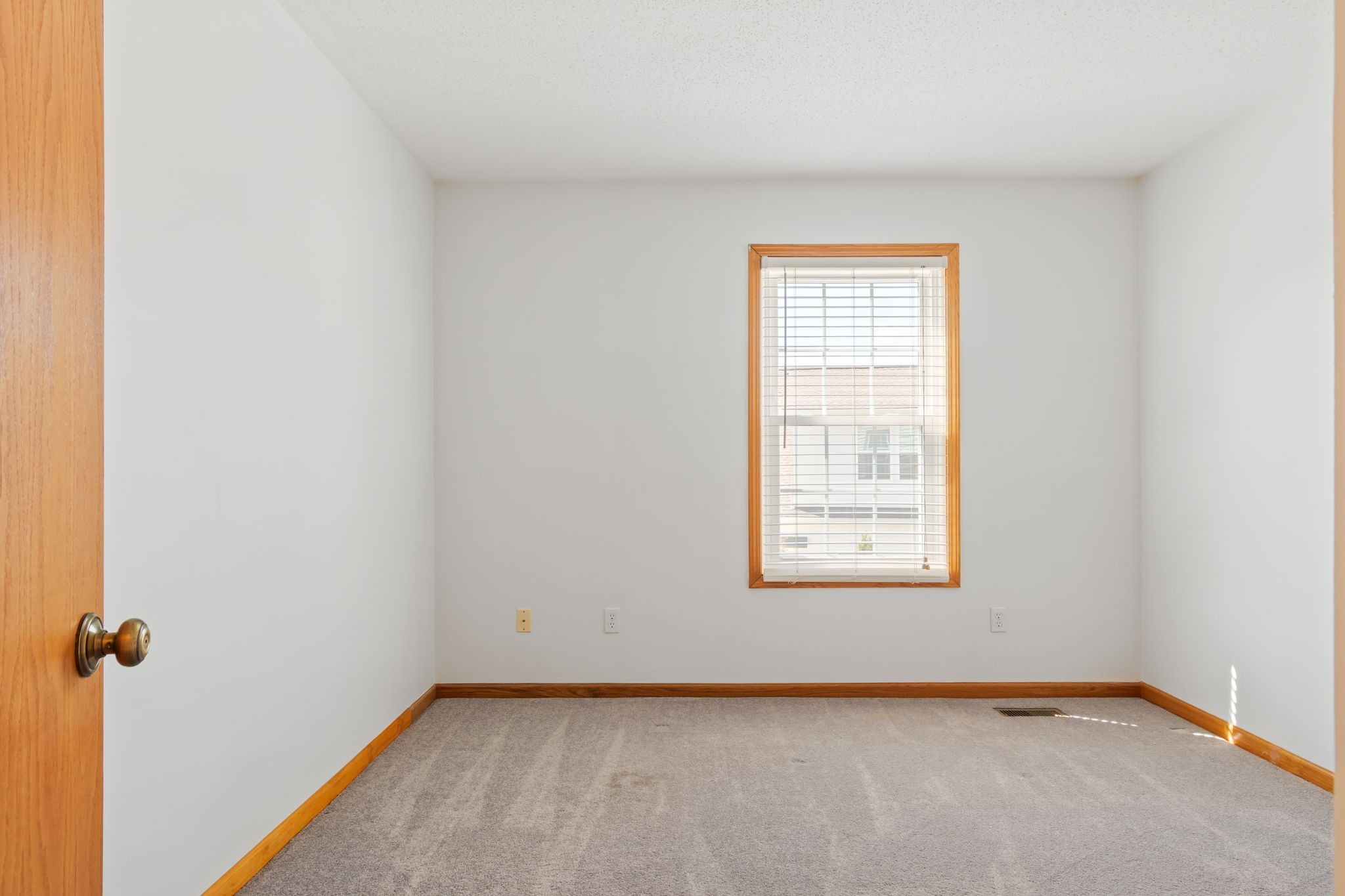 5002 Camelot Drive, Unit C Columbia, TN 38401 - Photo 35 of 46 a view of an empty room with a window