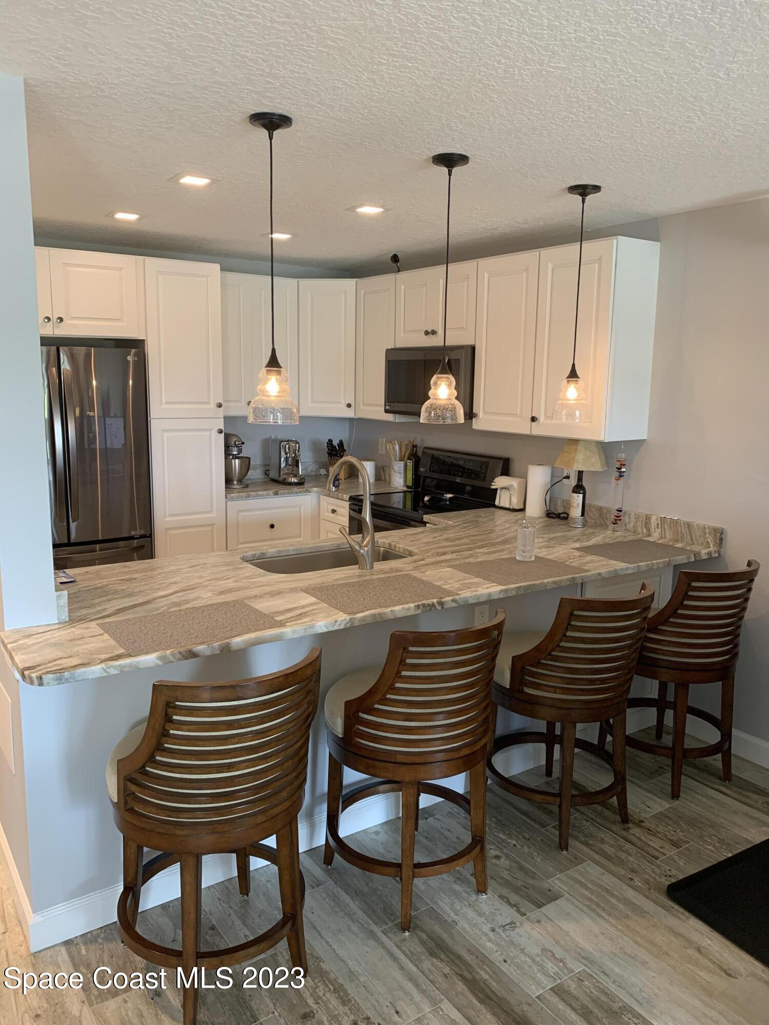2727 North Wickham Road, Unit 10510 Melbourne, FL 32935 - Photo 2 of 16 4532DCFB-7683-4366-BD61-5C9F8DD9A747