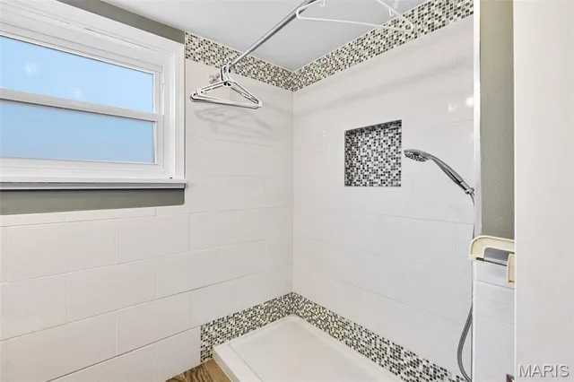 $425,000 | 2713 Treadway Avenue, St. Charles, MO 63301