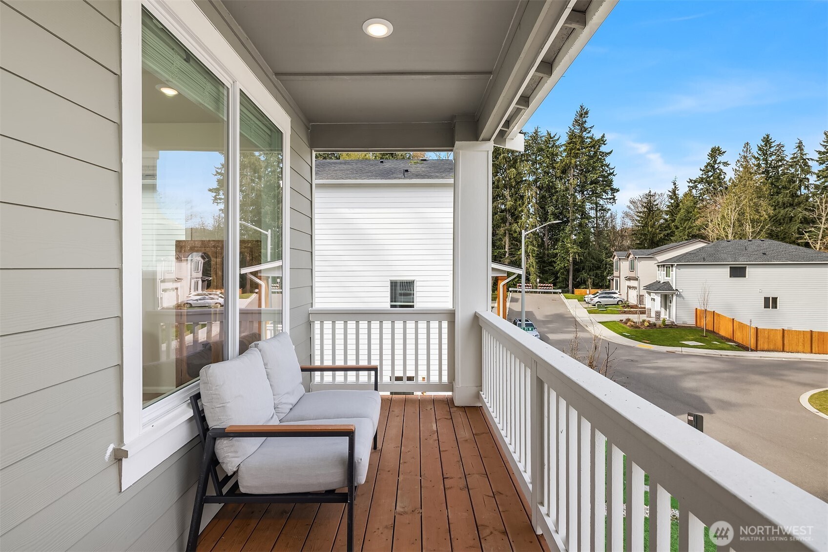 6130 135th Place Southwest Edmonds, WA 98026 - Photo 10 of 40