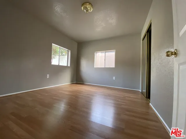 $2,200 | 2734 West 15th Street, Los Angeles, CA 90006