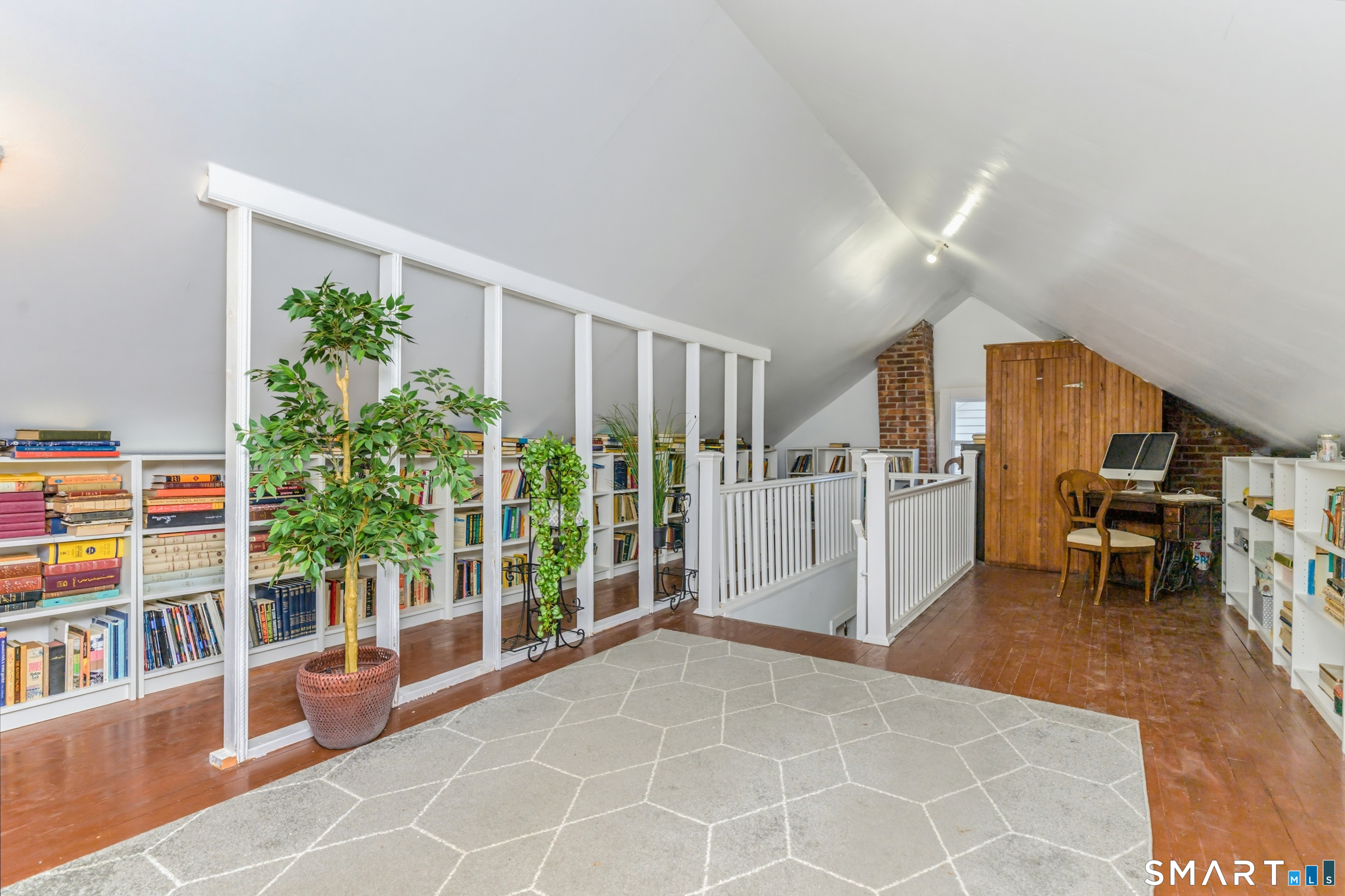 26 Filbert Street Hamden, CT 06517 - Photo 28 of 35
