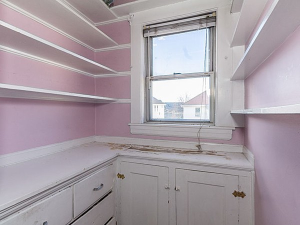96 Putnam Road Somerville, MA 02145 - Photo 12 of 27 Gallery Image 12
