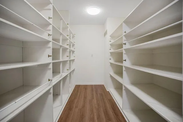 $1,100,000 | 34848 Woodland Road, Paola, KS 66071