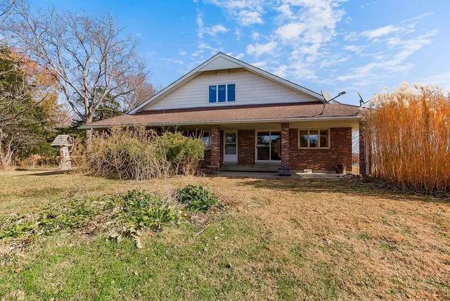 $1,100,000 | 34848 Woodland Road, Paola, KS 66071
