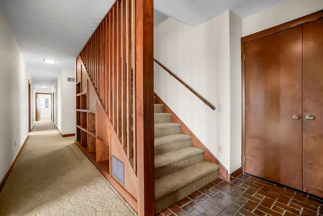 $1,100,000 | 34848 Woodland Road, Paola, KS 66071