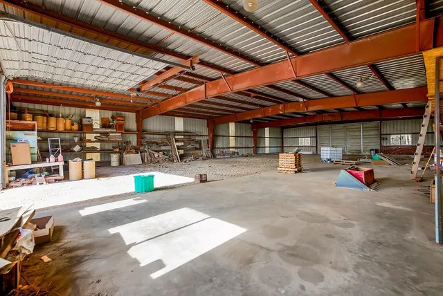 $1,100,000 | 34848 Woodland Road, Paola, KS 66071