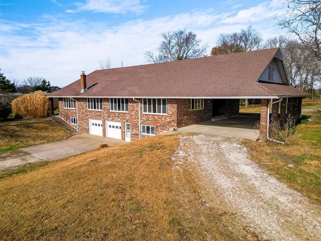 $1,100,000 | 34848 Woodland Road, Paola, KS 66071
