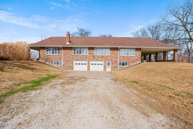 $1,100,000 | 34848 Woodland Road, Paola, KS 66071