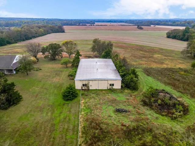 $1,100,000 | 34848 Woodland Road, Paola, KS 66071