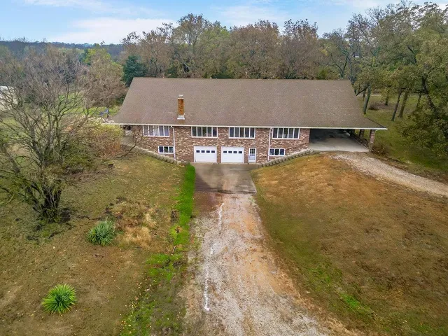 $1,100,000 | 34848 Woodland Road, Paola, KS 66071