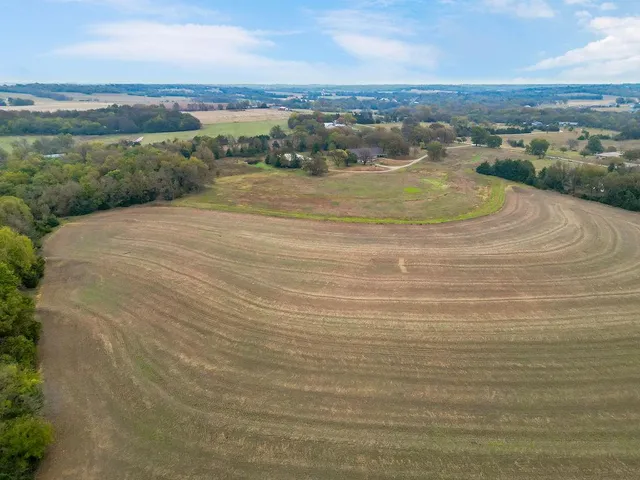 $1,100,000 | 34848 Woodland Road, Paola, KS 66071