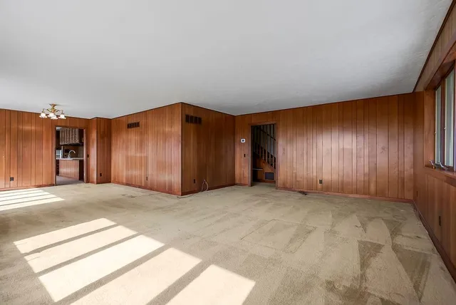 $1,100,000 | 34848 Woodland Road, Paola, KS 66071