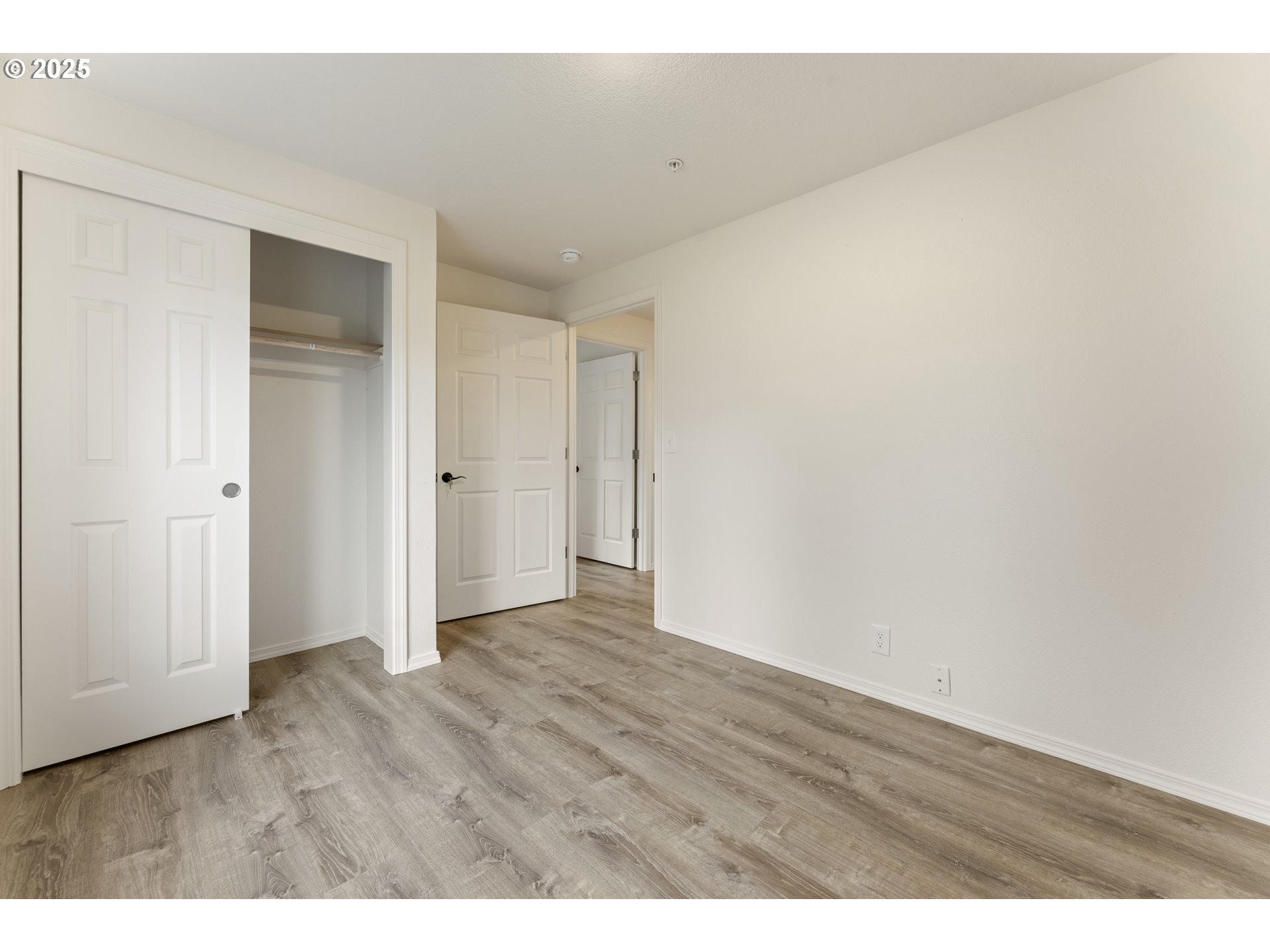 1530 Southeast 5th Street Gresham, OR 97080 - Photo 29 of 39 a view of an empty room