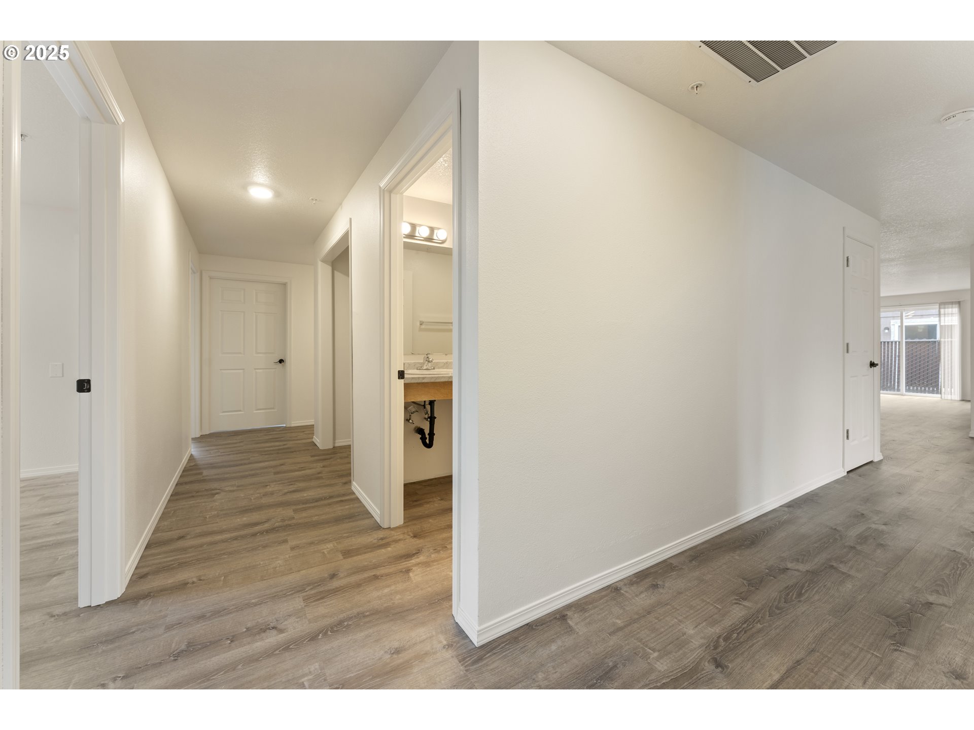 1530 Southeast 5th Street Gresham, OR 97080 - Photo 30 of 39 a view interior of the house