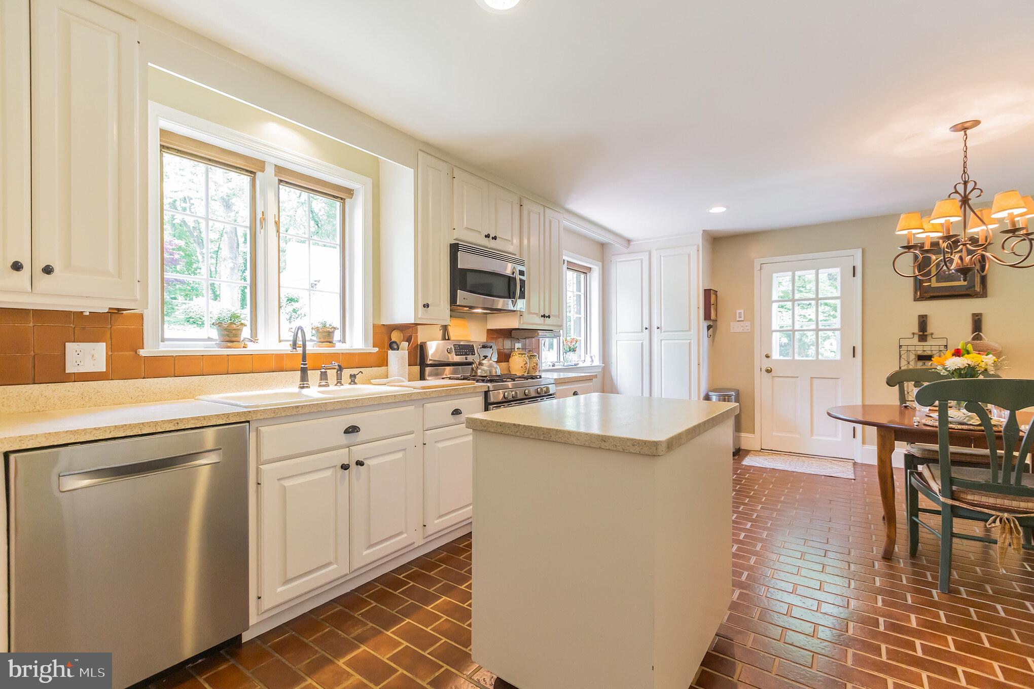 203 South Radnor Chester Road Villanova, PA 19085 - Photo 10 of 30