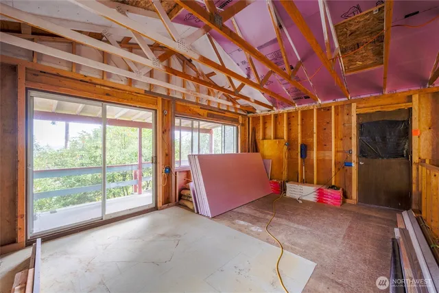 $275,000 | 2929 Cedar Avenue, Lummi Island, WA 98262