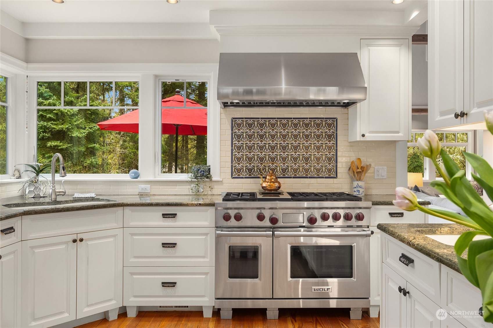 8020 Hansen Road Northeast Bainbridge Island, WA 98110 - Photo 13 of 38 Gallery Image 13