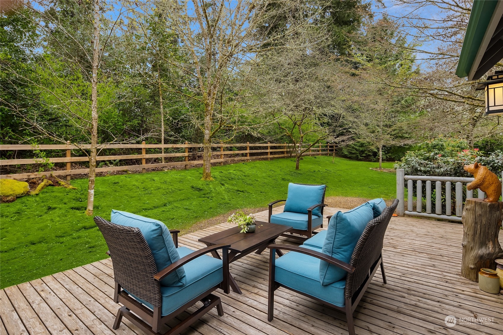 8020 Hansen Road Northeast Bainbridge Island, WA 98110 - Photo 21 of 38 Gallery Image 21