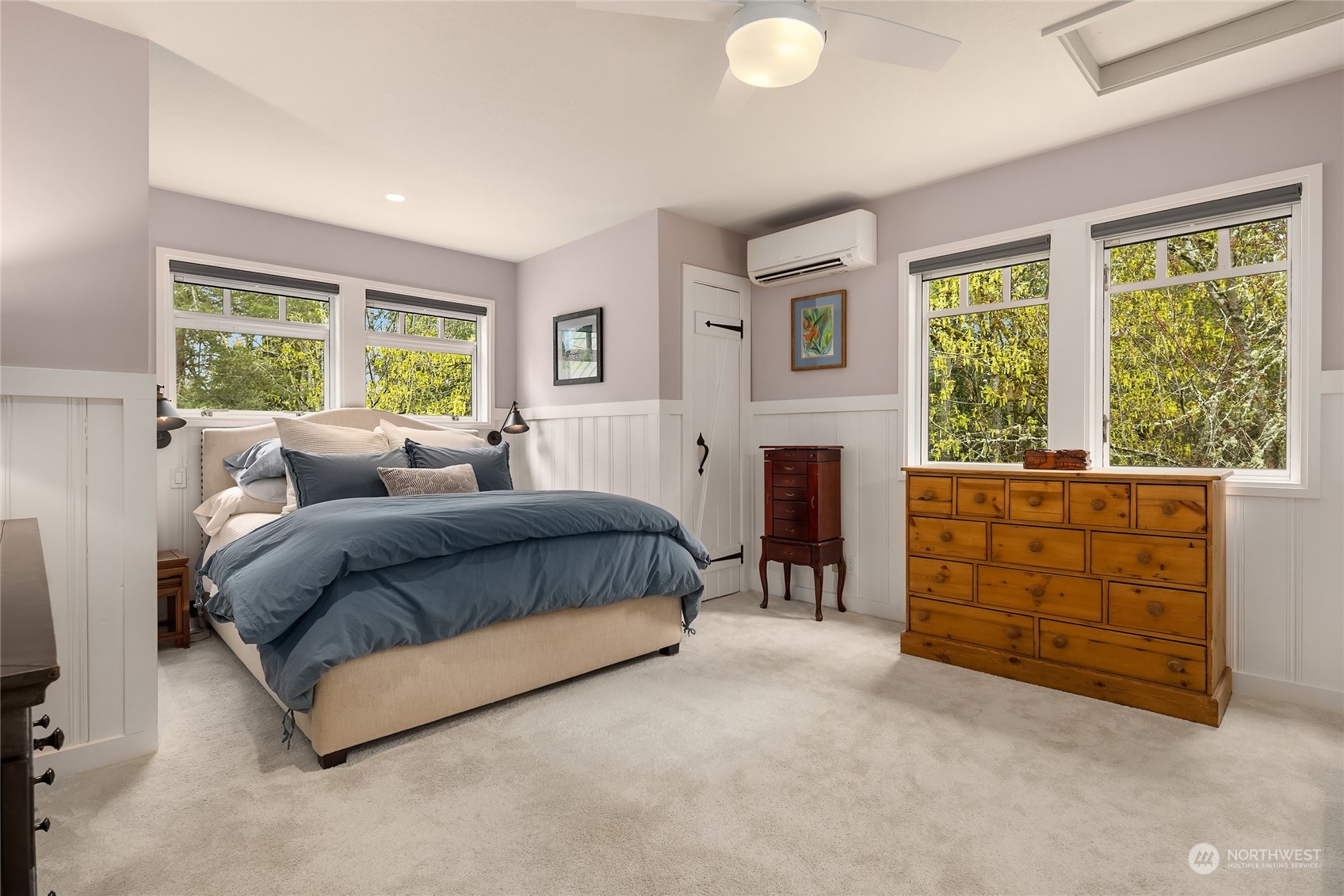 8020 Hansen Road Northeast Bainbridge Island, WA 98110 - Photo 25 of 38 Gallery Image 25