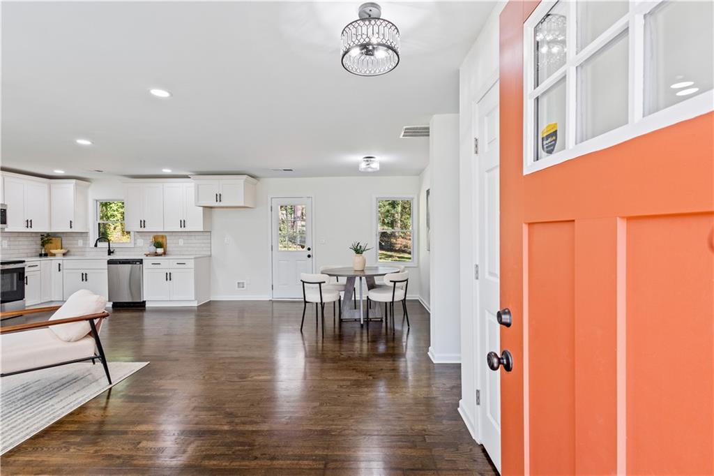 3252 Pinehill Drive Decatur, GA 30032 - Photo 1 of 1 Gallery Image 1