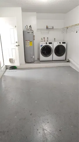 a view of utility room