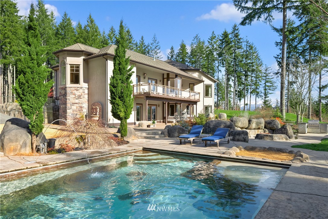 6708 Tolt Highlands Road Northeast Carnation, WA 98014 - Photo 3 of 39 Gallery Image 3