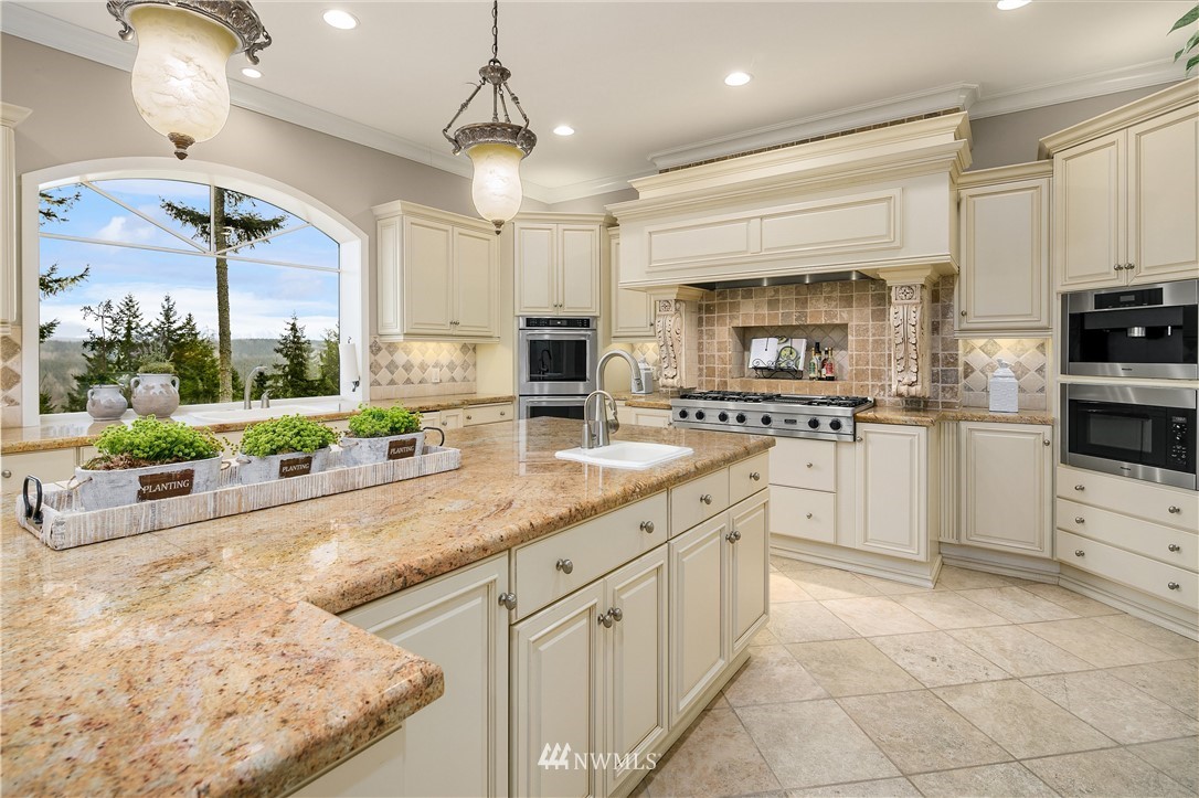 6708 Tolt Highlands Road Northeast Carnation, WA 98014 - Photo 10 of 39 Gallery Image 10