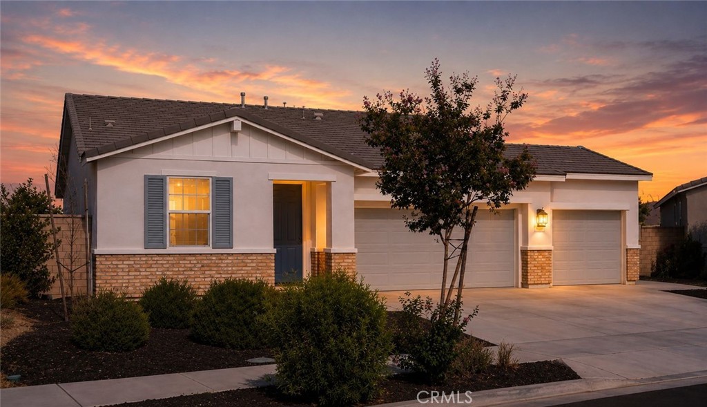1919 Rodeo Drive Hemet, CA 92545 - Photo 1 of 24 Great Curb appeal!