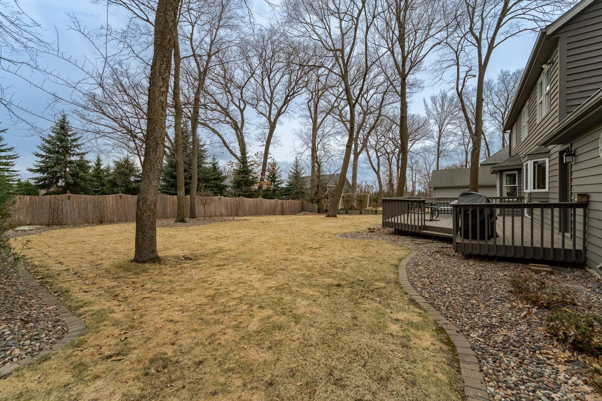 1075 23rd Avenue Southwest Rochester, MN 55902 - Photo 2 of 41