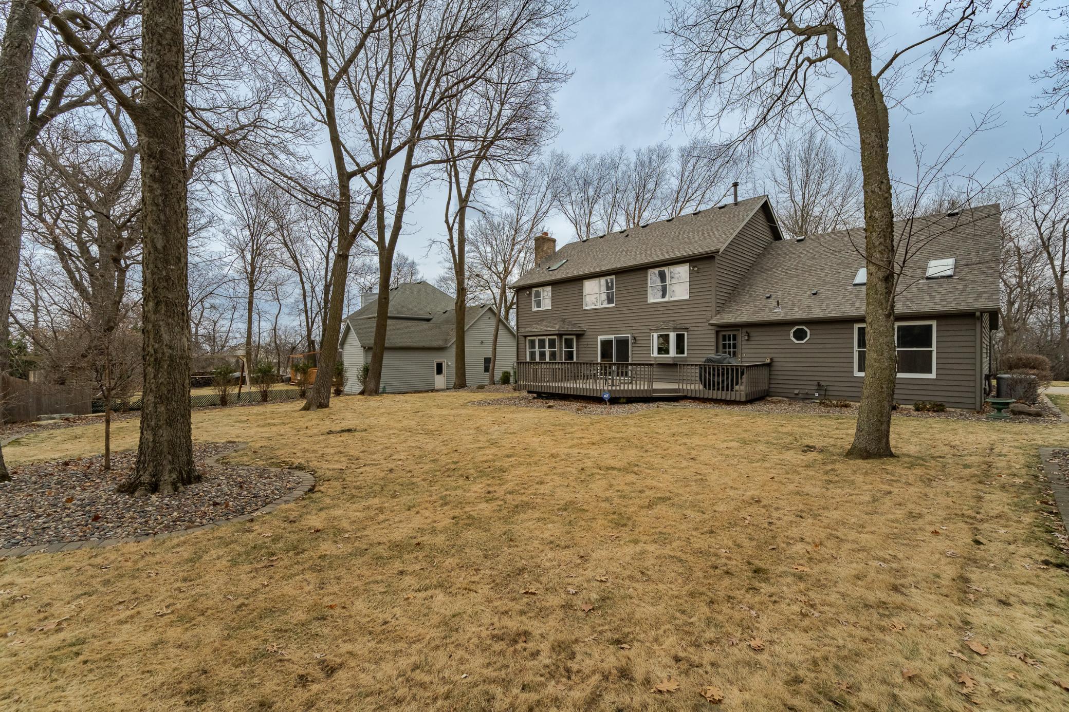 1075 23rd Avenue Southwest Rochester, MN 55902 - Photo 3 of 41