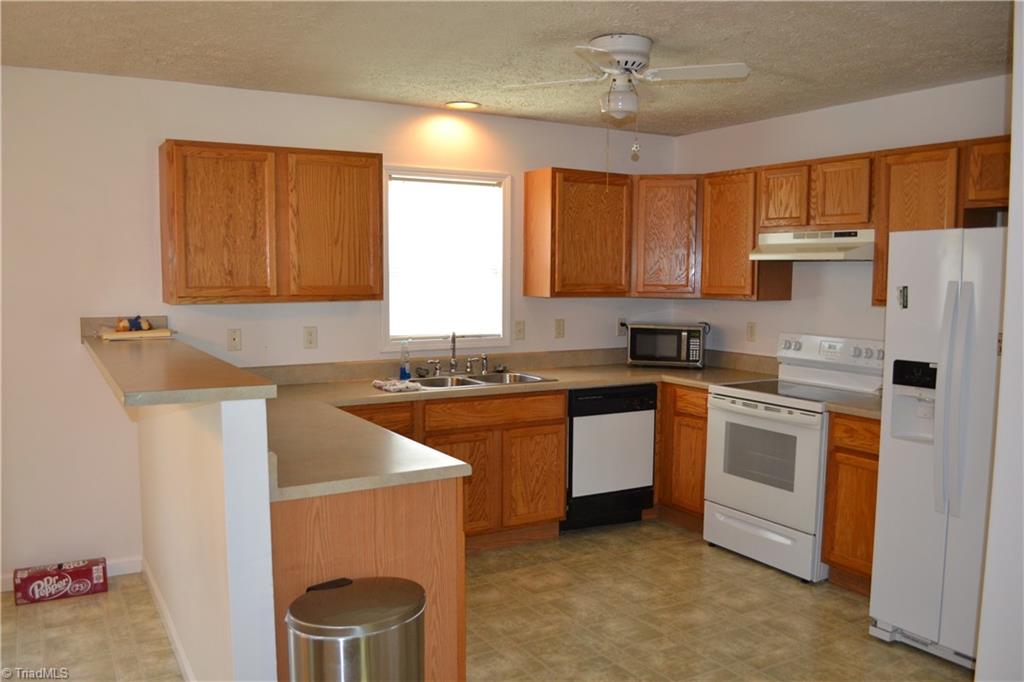 2096 Ralph Joyce Road Sandy Ridge, NC 27046 - Photo 10 of 23