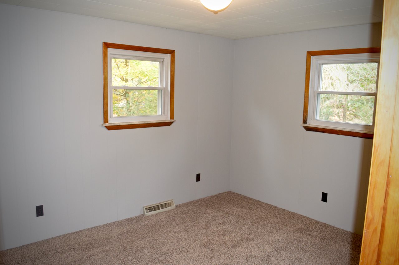 2601 Gonder Road Interlochen, MI 49643 - Photo 10 of 15 1839494-9.JPG