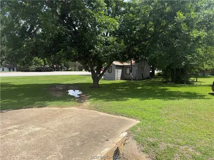 $125,000 | 1202 West W Highway West, Caldwell, TX 77836