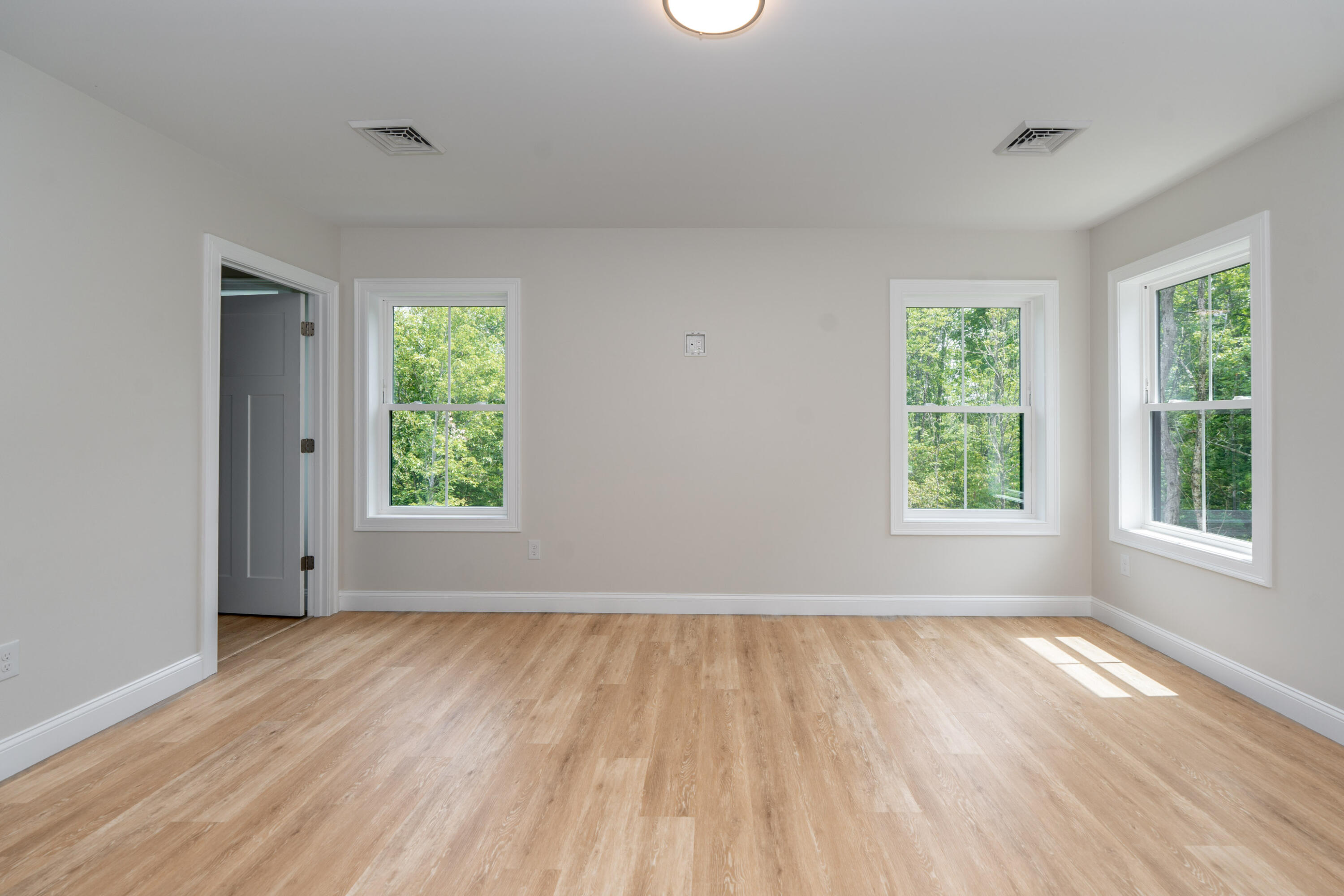 7 Daybreak Lane, Unit 3 Windham, ME 04062 - Photo 3 of 13 Bedroom Facsimile