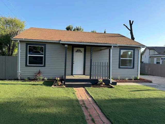 $330,000 | 1324-1324 Trenary Way, Modesto, CA 95354