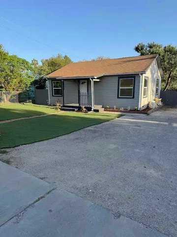 $330,000 | 1324-1324 Trenary Way, Modesto, CA 95354