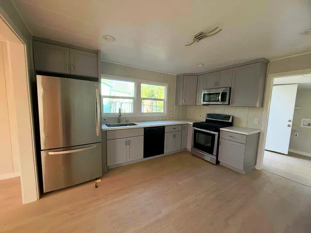 $330,000 | 1324-1324 Trenary Way, Modesto, CA 95354