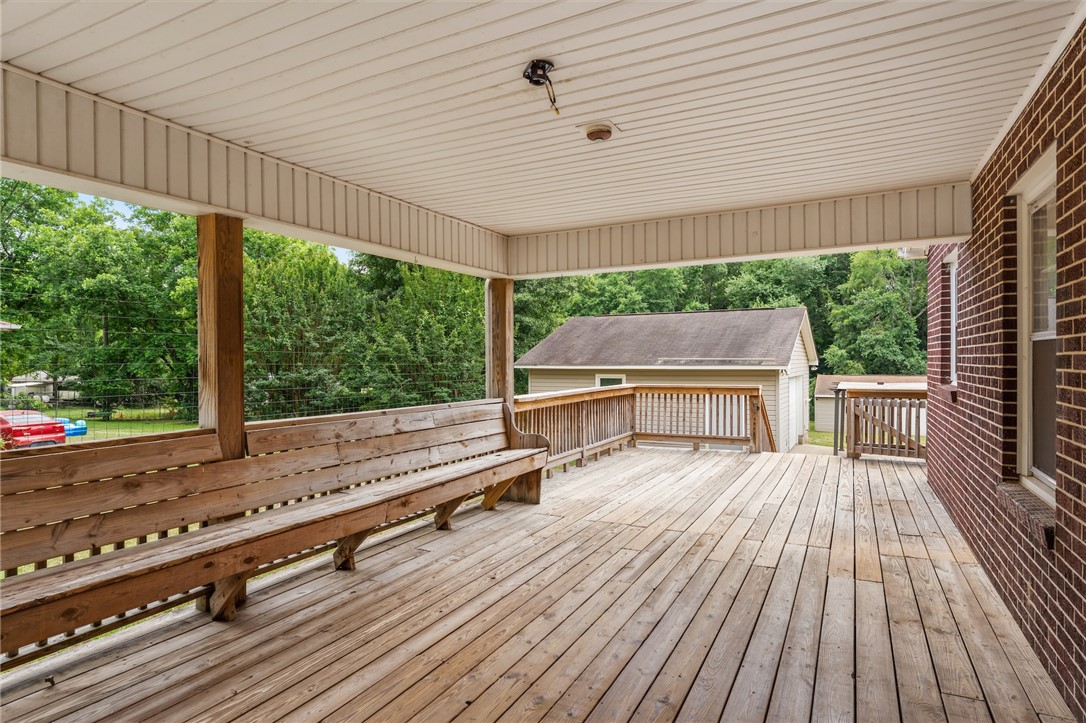 222 Whiten Road Anderson, SC 29621 - Photo 6 of 32