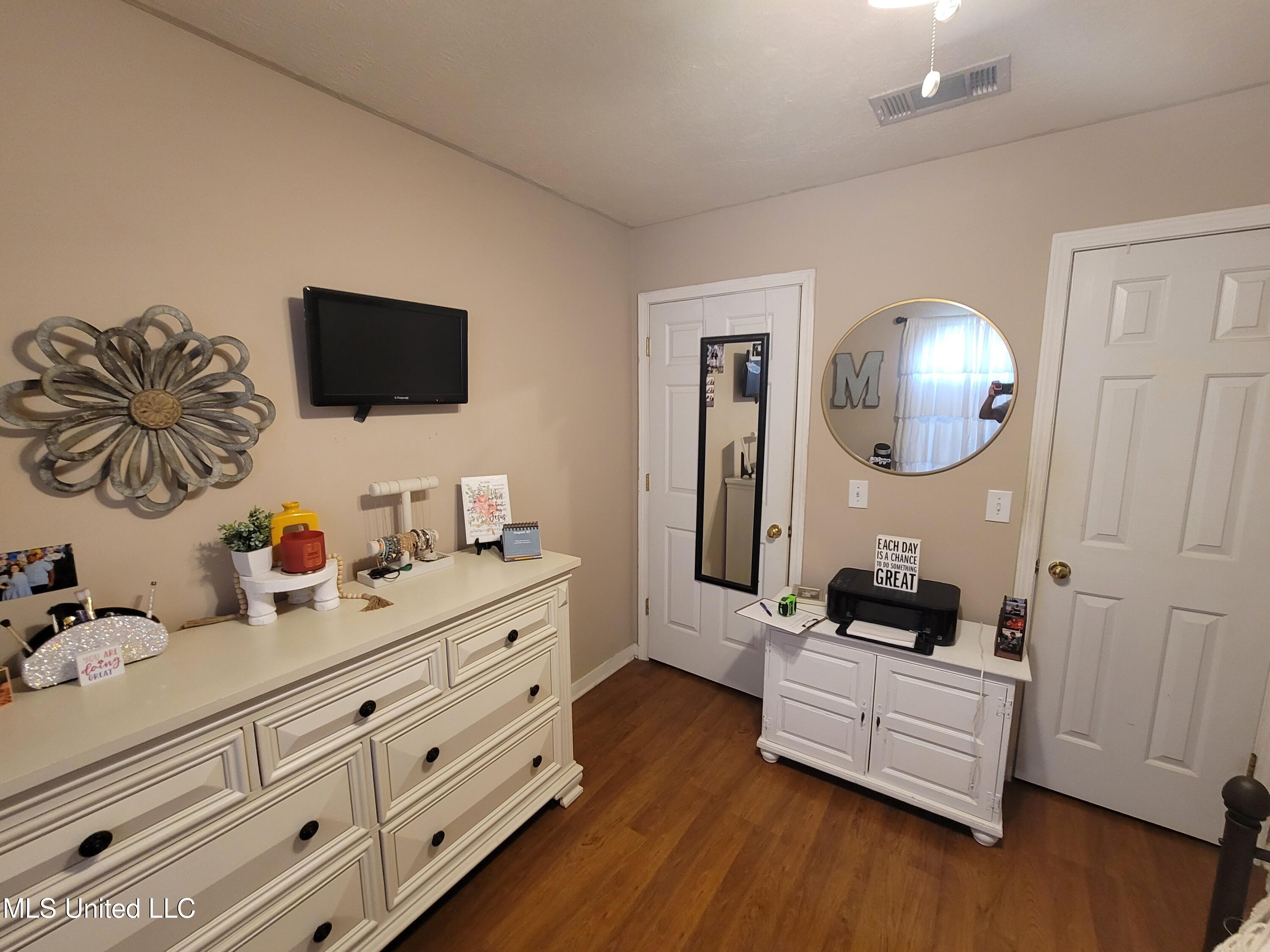 317 Willow Run Pearl, MS 39208 - Photo 13 of 49 Bedroom