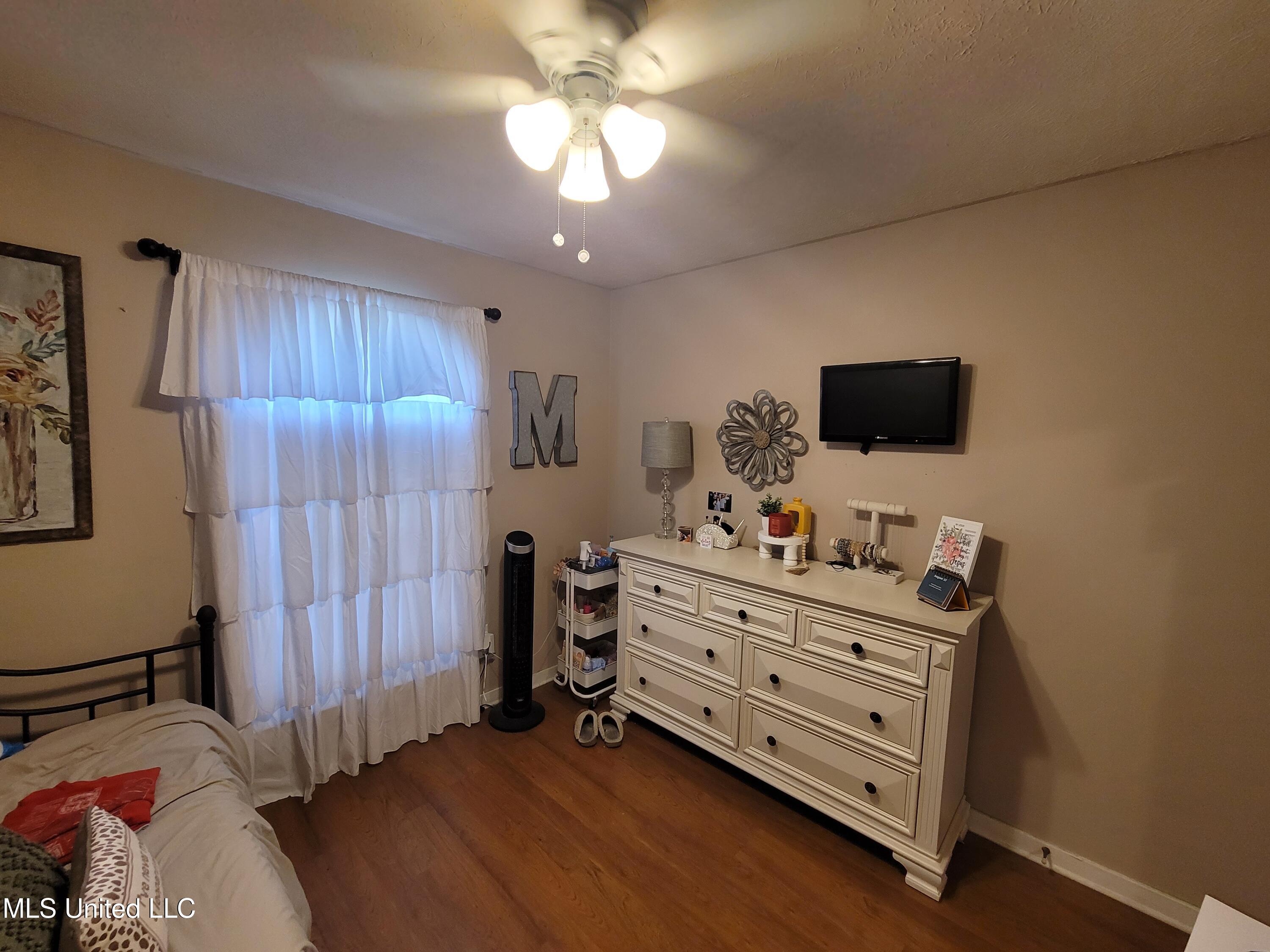 317 Willow Run Pearl, MS 39208 - Photo 14 of 49 Bedroom