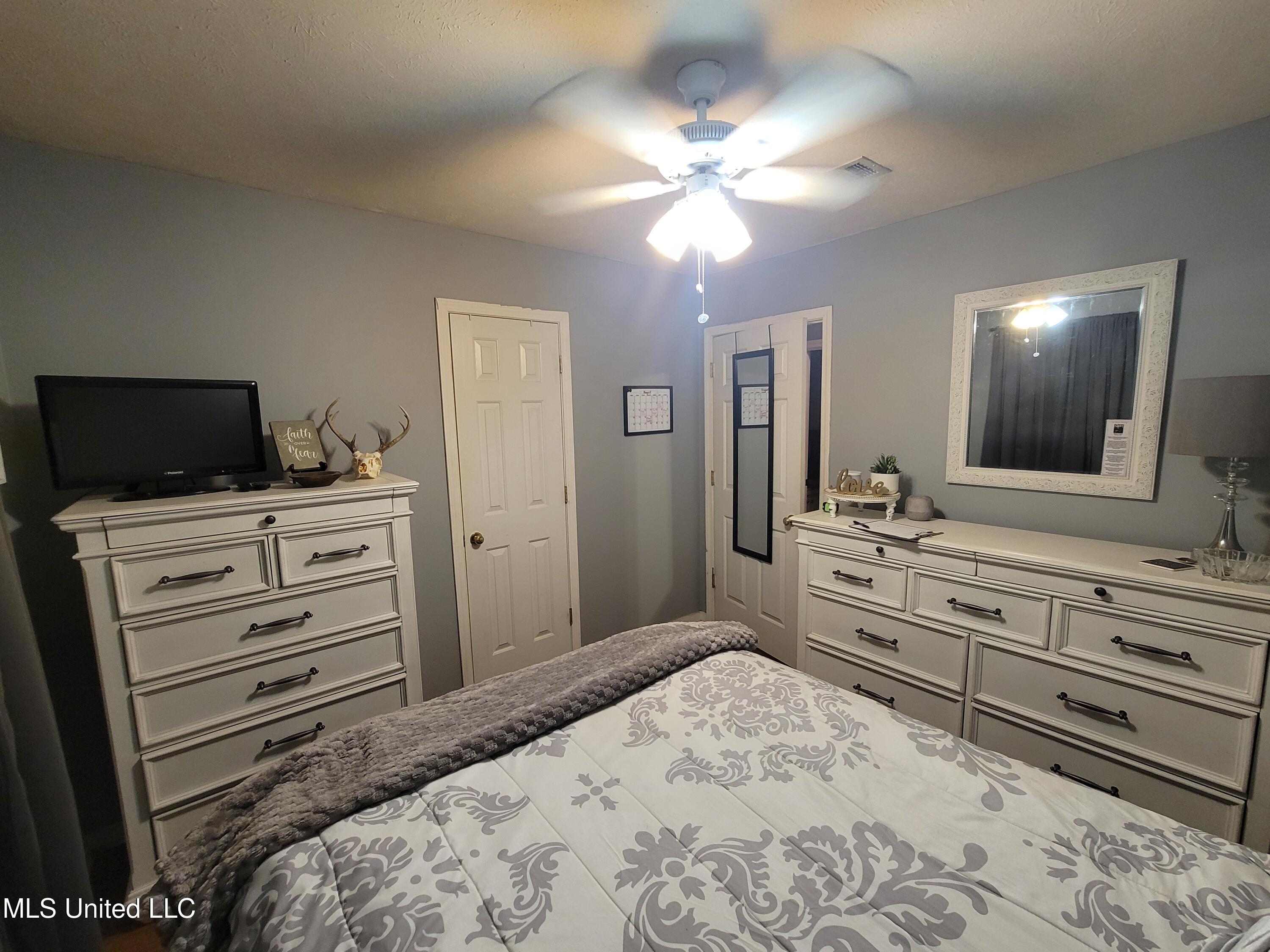 317 Willow Run Pearl, MS 39208 - Photo 26 of 49 Bedroom