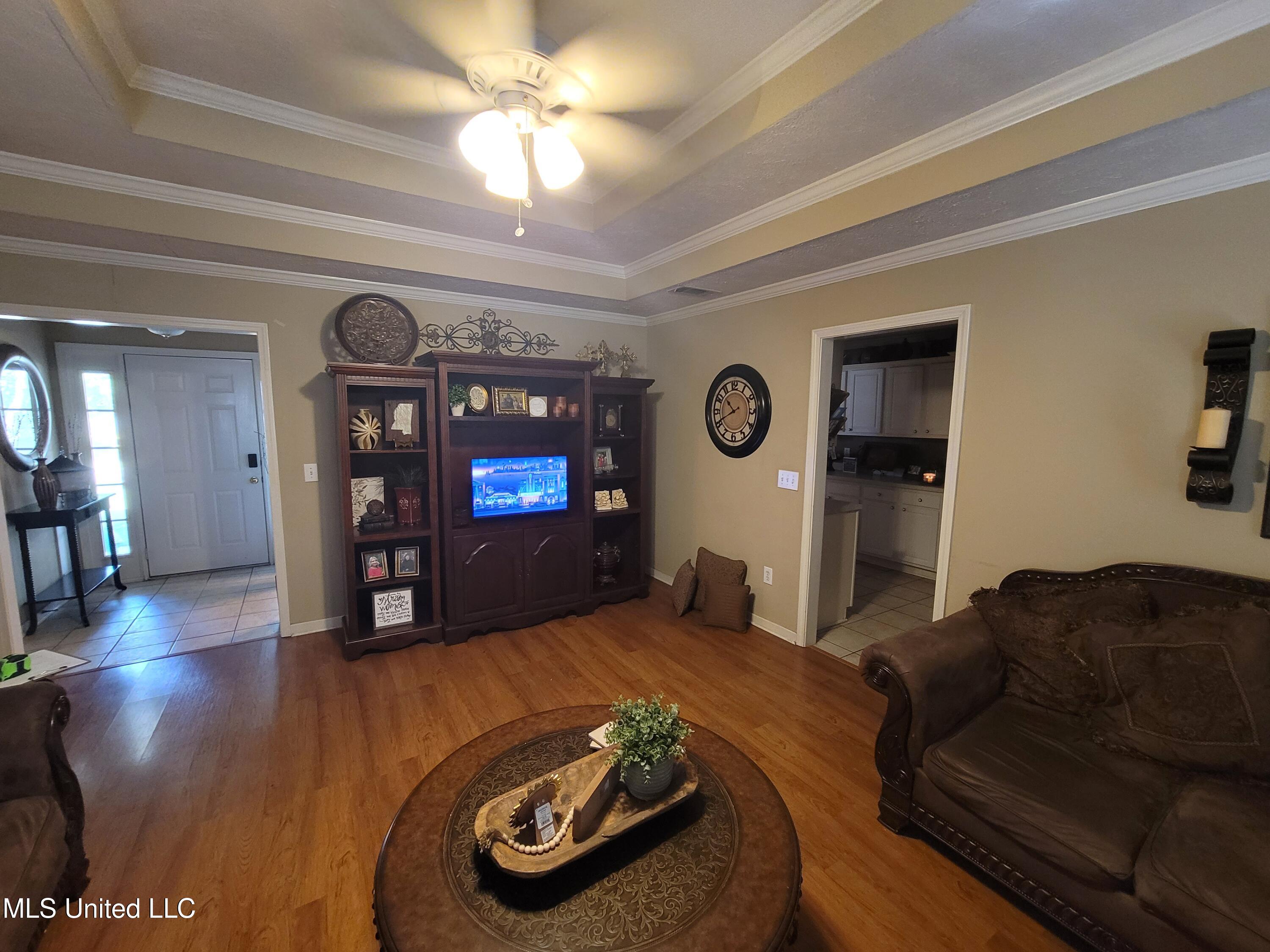 317 Willow Run Pearl, MS 39208 - Photo 10 of 49 Livingroom