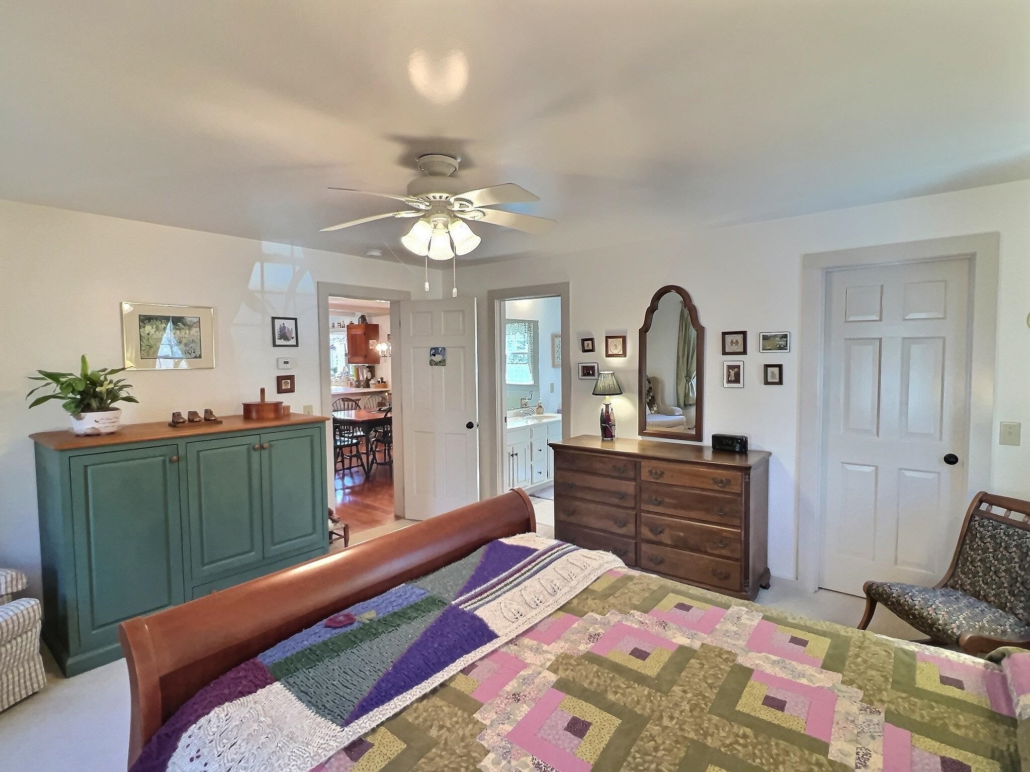 229 Page Road New London, NH 03257 - Photo 11 of 26 Gallery Image 11