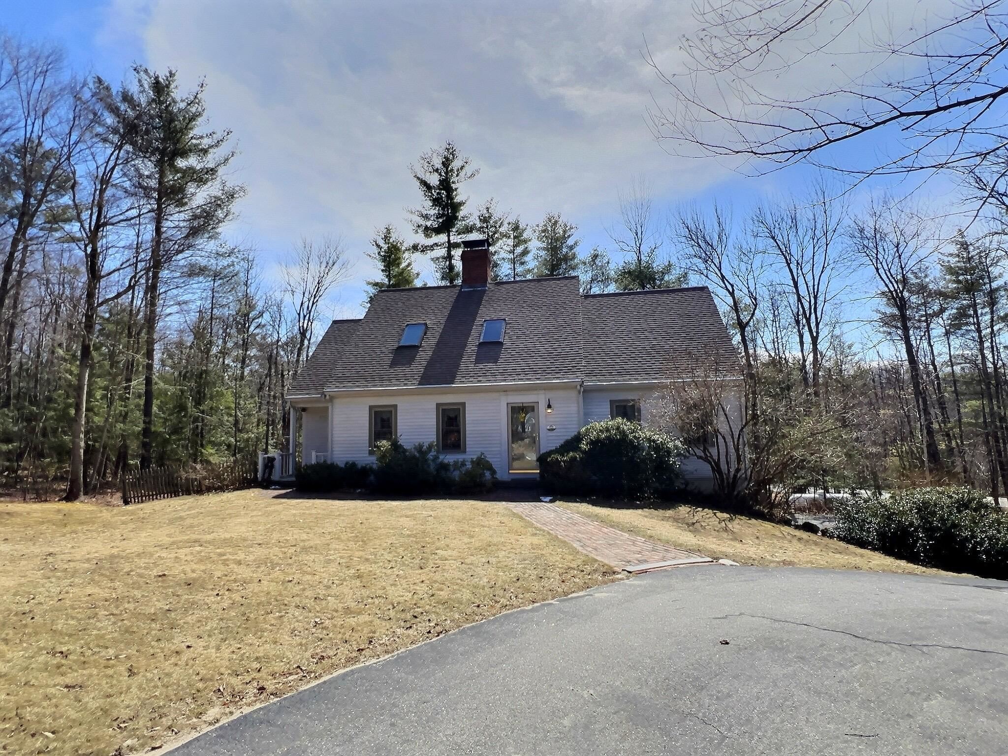 229 Page Road New London, NH 03257 - Photo 23 of 26 Gallery Image 23