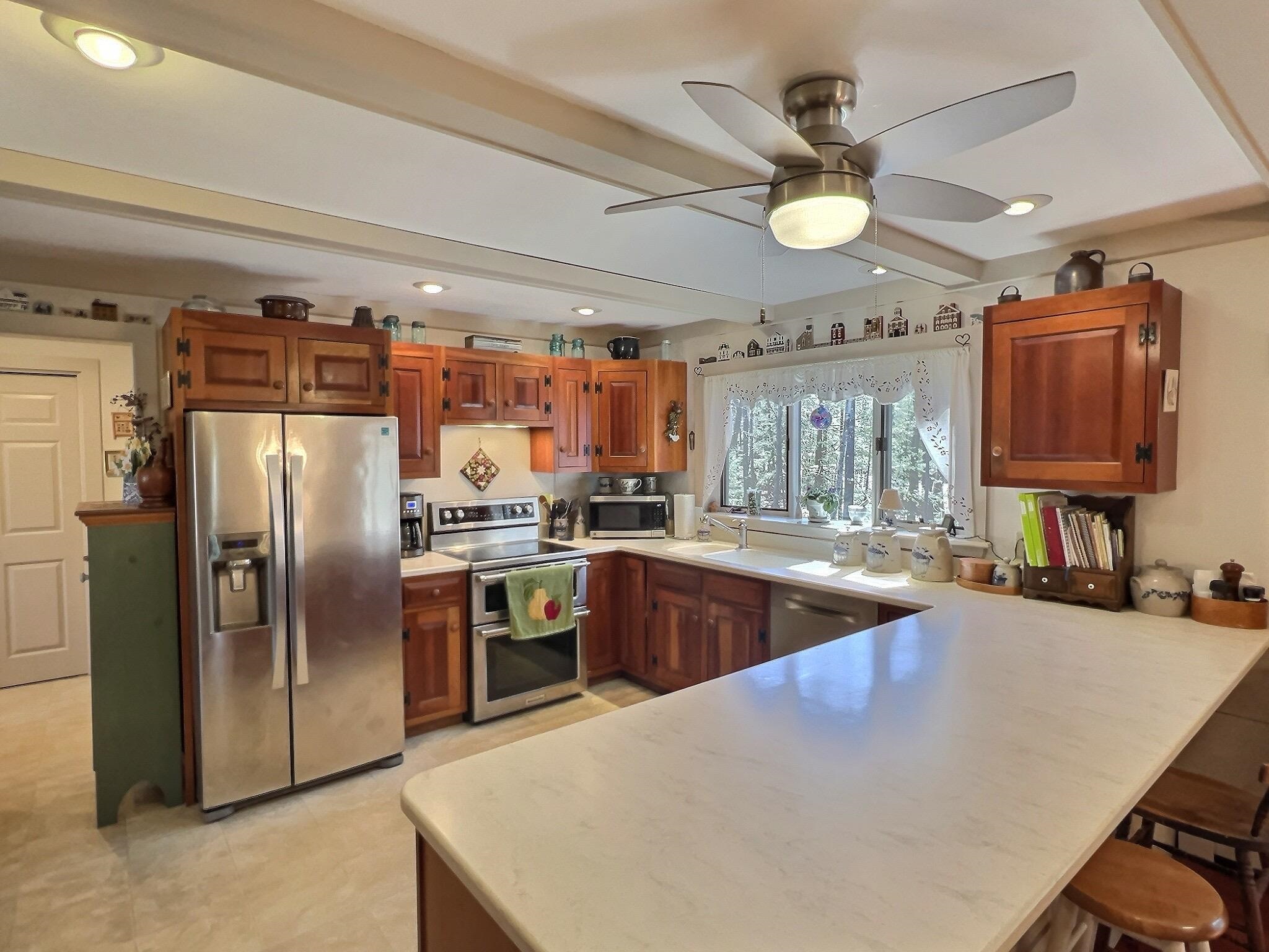 229 Page Road New London, NH 03257 - Photo 5 of 26 Gallery Image 5