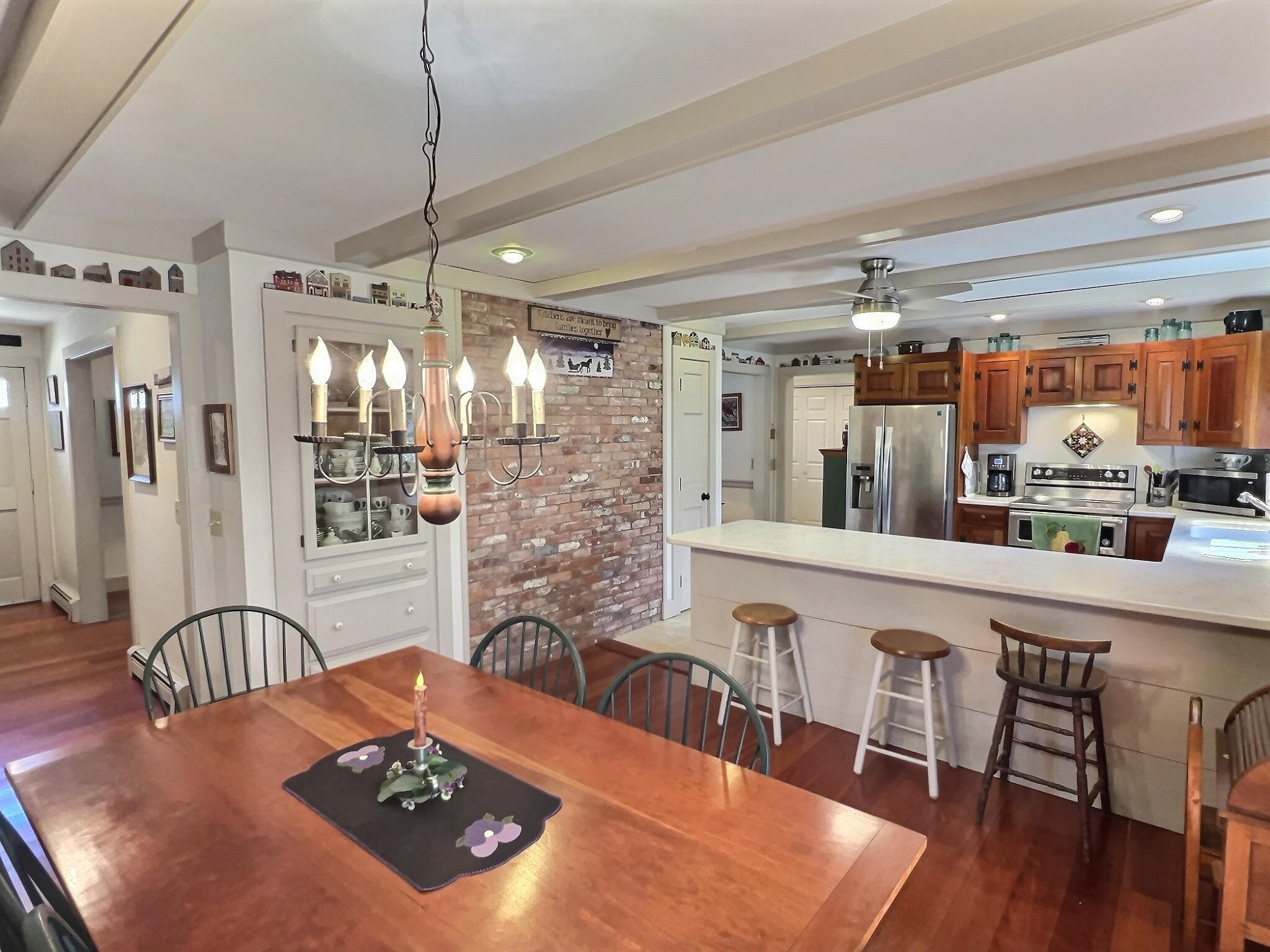 229 Page Road New London, NH 03257 - Photo 6 of 26 Gallery Image 6