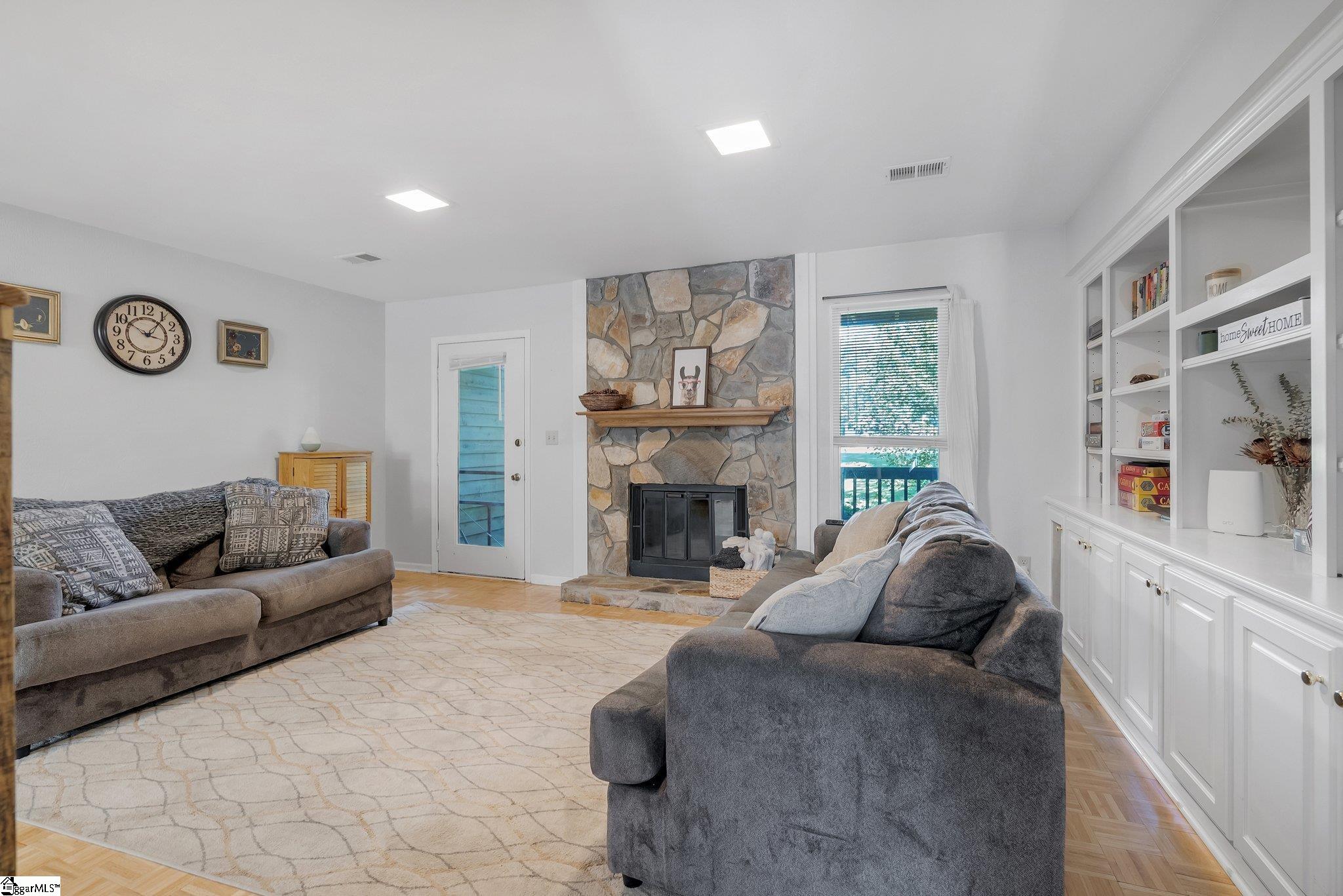 100 Stallings Road, Unit G25 Taylors, SC 29687 - Photo 9 of 24 Gallery Image 9