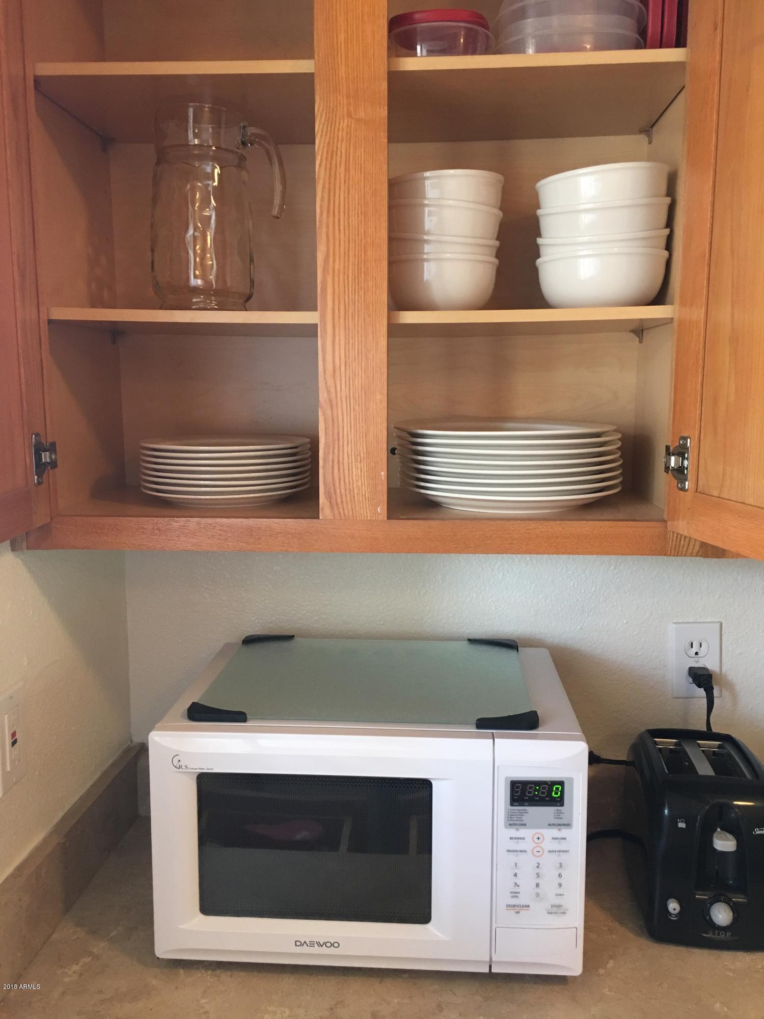 540 South West Road, Unit 7 Wickenburg, AZ 85390 - Photo 14 of 27 a utility room with a washer and dryer
