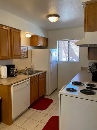 $2,900 | 540 South West Road, Unit 7, Wickenburg, AZ 85390